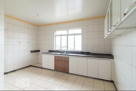 Cozinha de apartamento para alugar com 3 quartos, 90m² em Serrano, Belo Horizonte