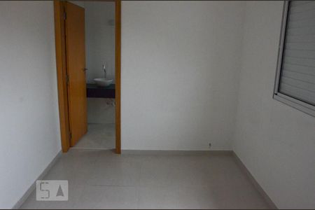 Suite 1  de casa para alugar com 2 quartos, 70m² em Piqueri, São Paulo