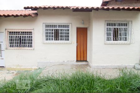 Fachada da casa de casa de condomínio para alugar com 2 quartos, 40m² em São Francisco, Belo Horizonte