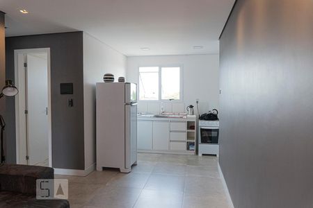 Sala e cozinha de apartamento para alugar com 2 quartos, 50m² em Rio dos Sinos, São Leopoldo