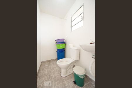 Lavabo terraço de casa para alugar com 3 quartos, 140m² em Vila Olinda, São Paulo