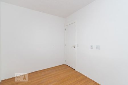 Quanto 2 de apartamento para alugar com 2 quartos, 48m² em Irajá, Rio de Janeiro