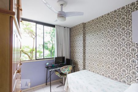 Quarto 1 de apartamento para alugar com 3 quartos, 83m² em Pechincha, Rio de Janeiro