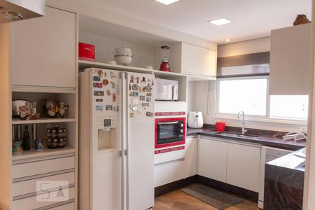 Apartamento à venda com 150m², 2 quartos e 3 vagas Apartamento à venda com 150m², 2 quartos e 3 vagasCozinha - Armários