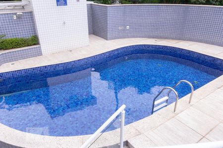 Apartamento à venda com 150m², 2 quartos e 3 vagas Apartamento à venda com 150m², 2 quartos e 3 vagasÁrea comum