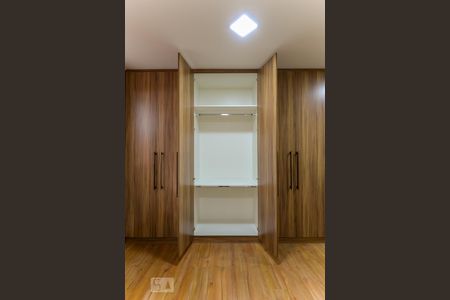 Detalhe da suíte de apartamento para alugar com 1 quarto, 60m² em Vila Gomes Cardim, São Paulo