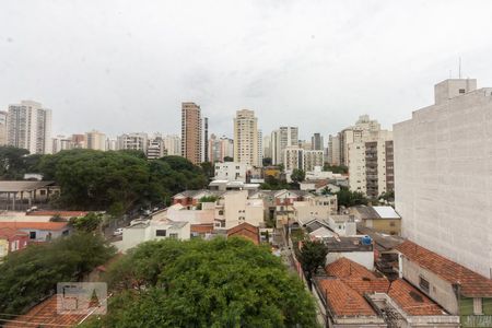 Sala Vista de apartamento para alugar com 2 quartos, 88m² em Vila Pompéia, São Paulo