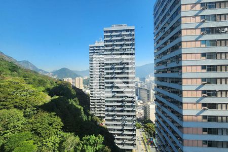 Vista do Quarto 1 de apartamento para alugar com 3 quartos, 97m² em Botafogo, Rio de Janeiro