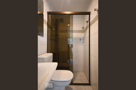 Banheiro de apartamento para alugar com 2 quartos, 75m² em Jardim Parque Morumbi, São Paulo