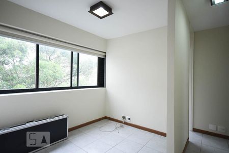 Sala de Tv de apartamento à venda com 2 quartos, 75m² em Jardim Parque Morumbi, São Paulo