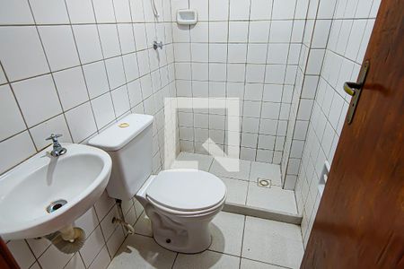 banheiro de apartamento para alugar com 1 quarto, 35m² em Curicica, Rio de Janeiro