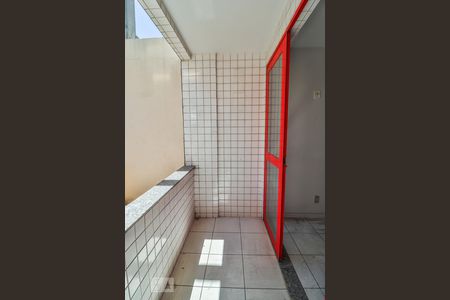 Varanda Sala/Quarto de kitnet/studio para alugar com 1 quarto, 35m² em Curicica, Rio de Janeiro