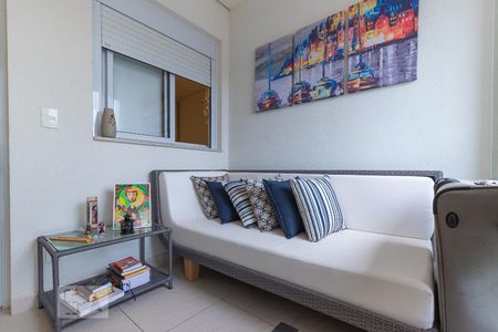 Sacada de apartamento para alugar com 1 quarto, 57m² em Cambuí, Campinas