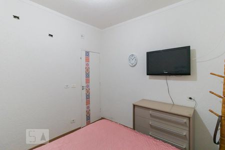 Quarto 1 de casa à venda com 4 quartos, 200m² em Vila Nhocune, São Paulo