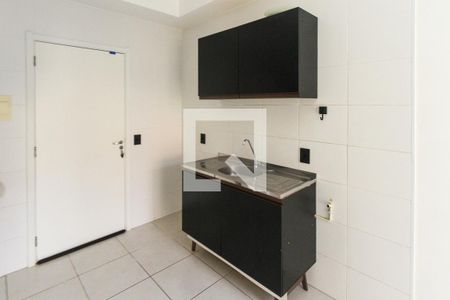 Cozinha de apartamento para alugar com 1 quarto, 40m² em Vila Alpina, São Paulo