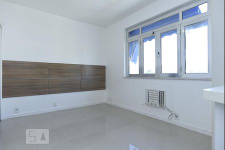 Quarto 1 - Suite de apartamento à venda com 2 quartos, 90m² em Jardim Guanabara, Rio de Janeiro