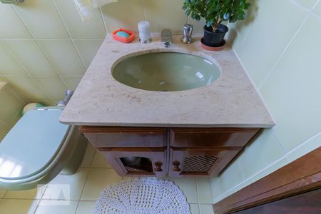 Detalhe banheiro de casa para alugar com 3 quartos, 200m² em Vila Nova Savoia, São Paulo
