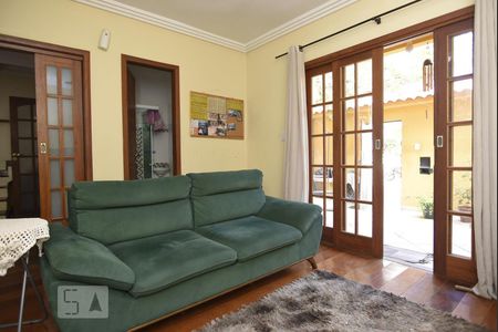 Sala de casa à venda com 4 quartos, 250m² em Portuguesa, Rio de Janeiro