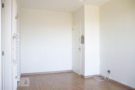 Sala de apartamento para alugar com 1 quarto, 56m² em Centro, Campinas