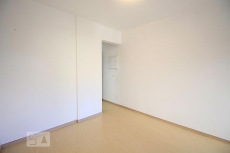 Sala de apartamento para alugar com 3 quartos, 73m² em Chácara Inglesa, São Paulo