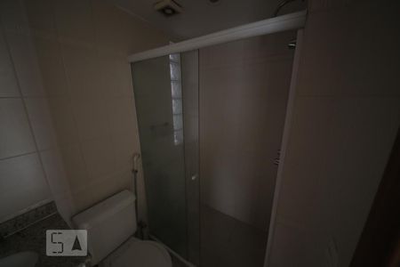 Banheiro de apartamento para alugar com 2 quartos, 75m² em Charitassa, Niterói