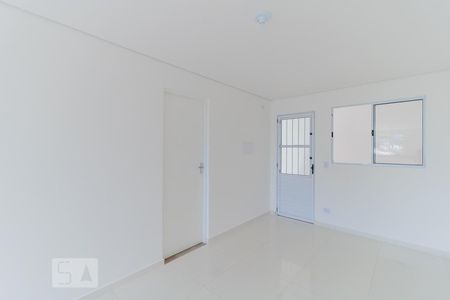 Sala de apartamento para alugar com 2 quartos, 45m² em Jardim Colorado, São Paulo