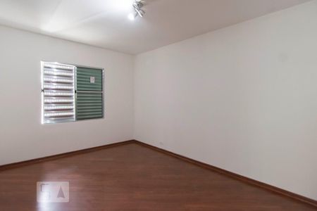 Quarto 1 de apartamento para alugar com 2 quartos, 65m² em Vila Ester (zona Norte), São Paulo