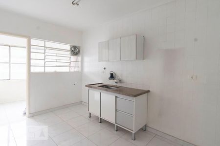 Cozinha de apartamento para alugar com 2 quartos, 65m² em Vila Ester (zona Norte), São Paulo