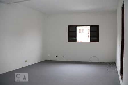 Quarto 1 de casa para alugar com 1 quarto, 28m² em Parque Pinheiros, Taboão da Serra