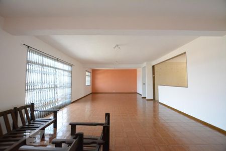 Sala de apartamento para alugar com 3 quartos, 700m² em Penha Circular, Rio de Janeiro