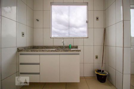 Cozinha de apartamento à venda com 2 quartos, 54m² em Aparecida, Belo Horizonte