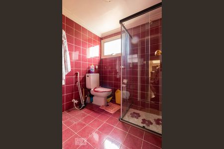 Banheiro do Corredor de casa de condomínio à venda com 5 quartos, 365m² em Alphaville, Santana de Parnaíba