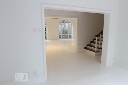 Sala de casa à venda com 4 quartos, 400m² em Gávea, Rio de Janeiro