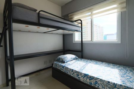 Quarto 2  de apartamento para alugar com 2 quartos, 85m² em Jacarepaguá, Rio de Janeiro