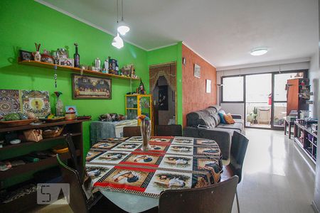 Sala de apartamento para alugar com 3 quartos, 93m² em Vila Pompéia, São Paulo