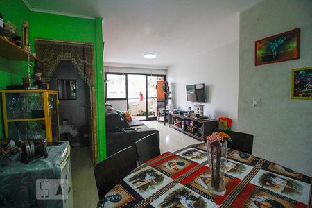 Sala de apartamento para alugar com 3 quartos, 93m² em Vila Pompéia, São Paulo