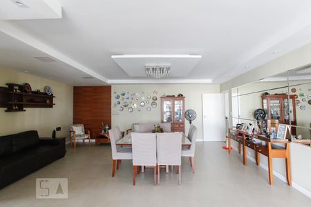 Sala de apartamento à venda com 3 quartos, 187m² em Mirandópolis, São Paulo