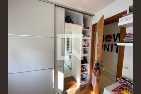 Apartamento à venda com 4 quartos, 246m² em Serra, Belo Horizonte