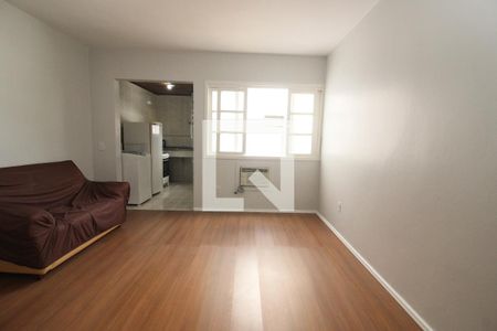 Sala/Quarto de apartamento para alugar com 1 quarto, 27m² em Jardim Botânico, Porto Alegre