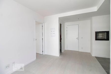 Sala de apartamento para alugar com 1 quarto, 42m² em Jardim do Salso, Porto Alegre