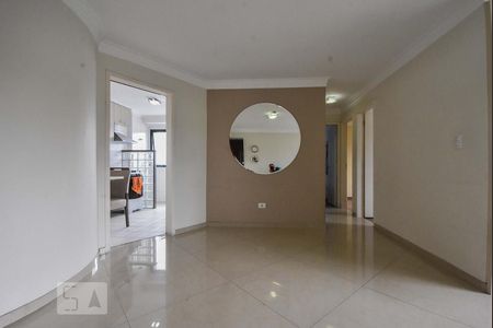 Sala de apartamento para alugar com 3 quartos, 70m² em Interlagos, São Paulo