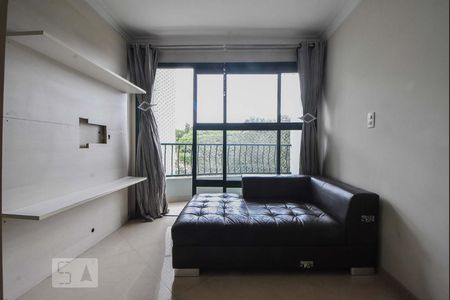Sala de apartamento para alugar com 3 quartos, 70m² em Interlagos, São Paulo