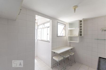Cozinha de apartamento à venda com 1 quarto, 60m² em Ingá, Niterói