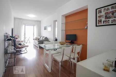 Sala de apartamento à venda com 2 quartos, 70m² em Perdizes, São Paulo