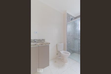 Banheiro de casa para alugar com 2 quartos, 38m² em Itaquera, São Paulo