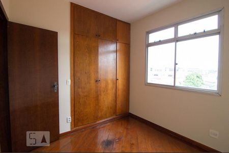 Quarto 1 de apartamento à venda com 3 quartos, 200m² em Santa Rosa, Belo Horizonte