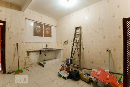 Cozinha de casa para alugar com 2 quartos, 90m² em Vila Regente Feijó, São Paulo