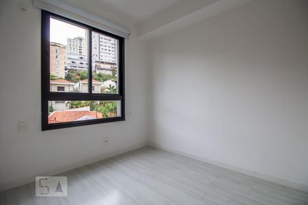 Quarto suíte 1 de apartamento para alugar com 2 quartos, 68m² em Sumaré, São Paulo