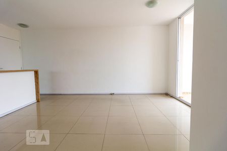 Sala de apartamento para alugar com 3 quartos, 71m² em Rio Pequeno , São Paulo