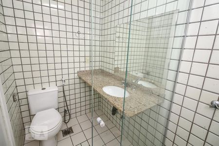 Banheiro 2 de casa à venda com 4 quartos, 227m² em Recreio dos Bandeirantes, Rio de Janeiro